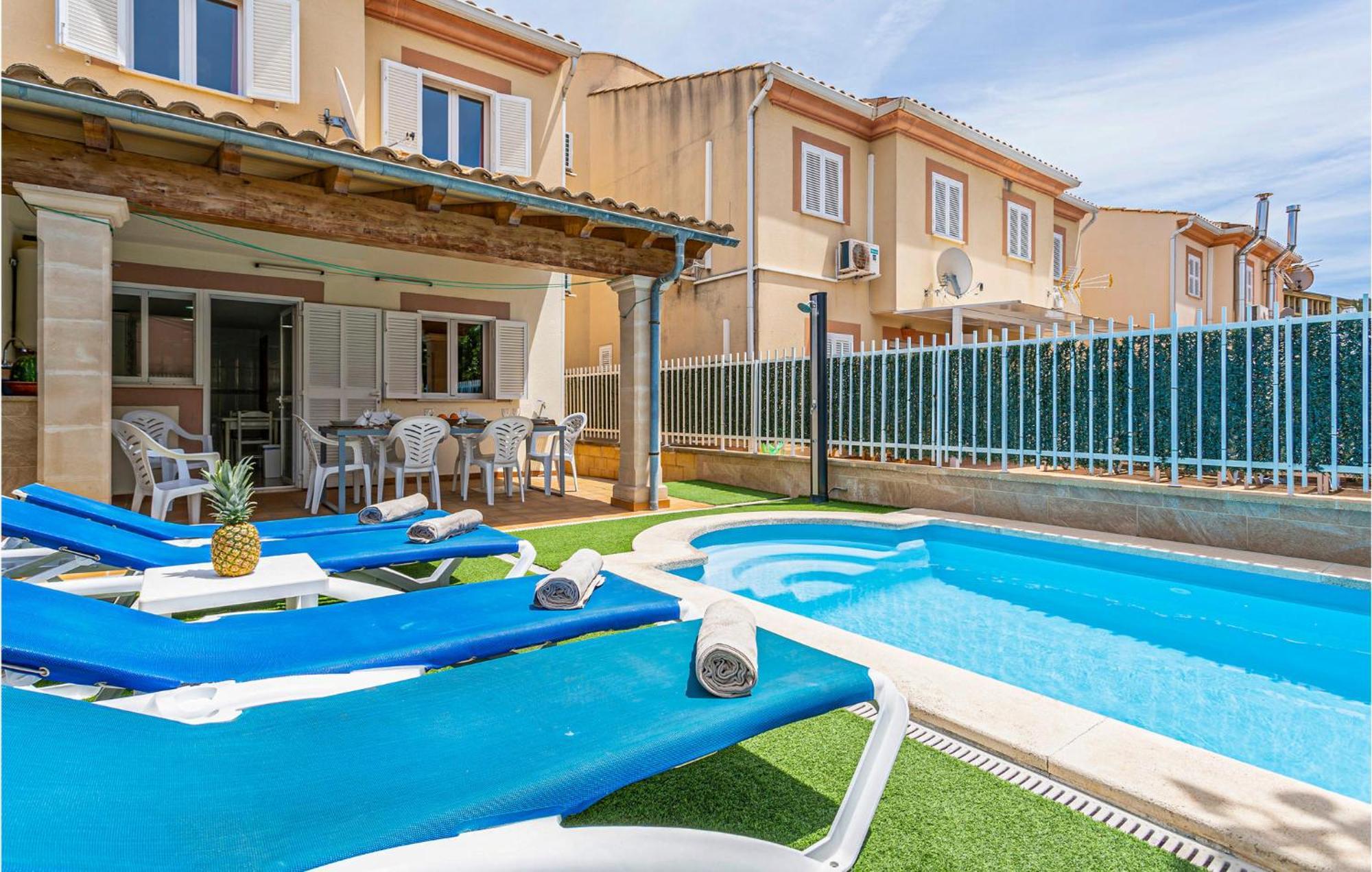 4 Bedroom Beautiful Home In Alcudia Port d'Alcúdia Extérieur photo