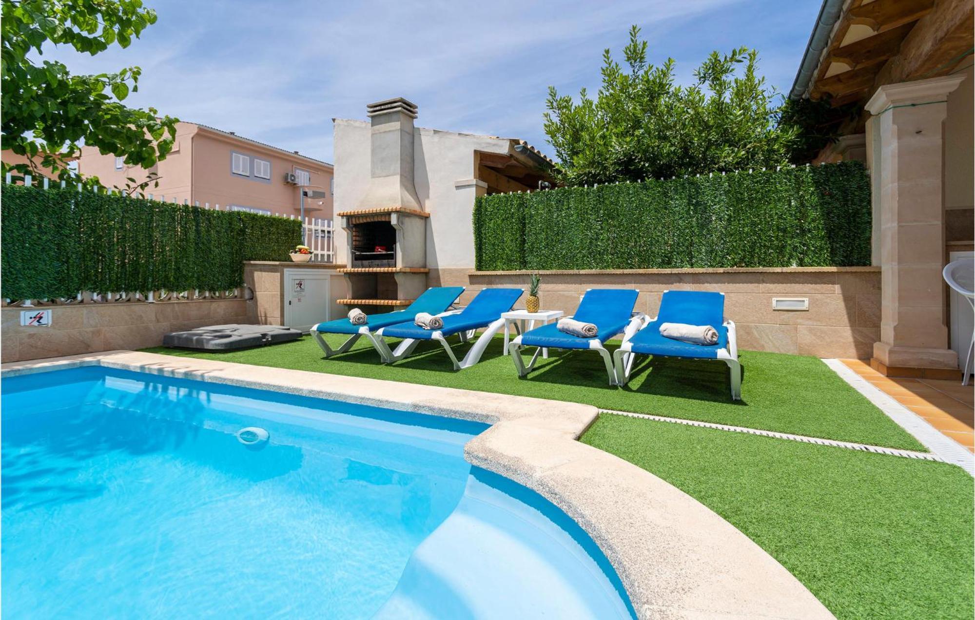 4 Bedroom Beautiful Home In Alcudia Port d'Alcúdia Extérieur photo
