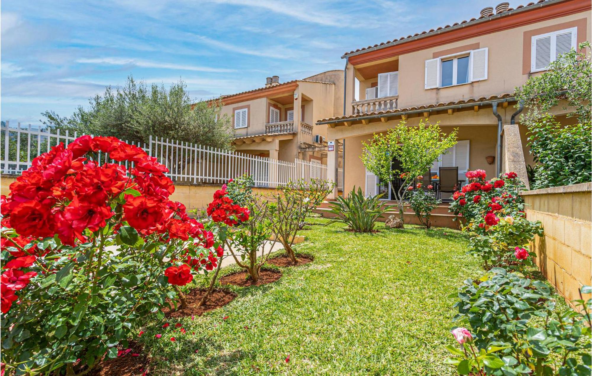 4 Bedroom Beautiful Home In Alcudia Port d'Alcúdia Extérieur photo