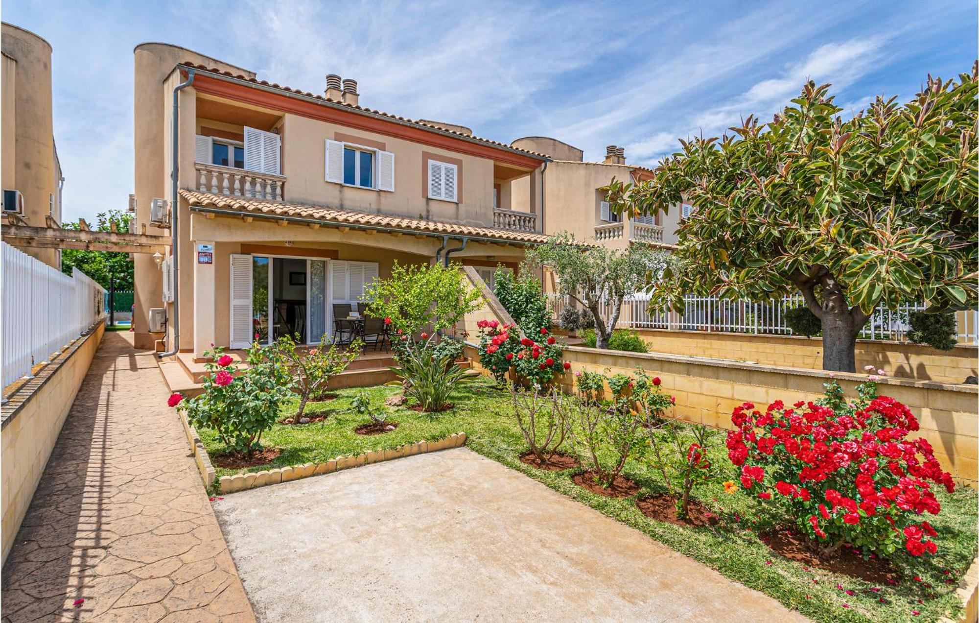 4 Bedroom Beautiful Home In Alcudia Port d'Alcúdia Extérieur photo